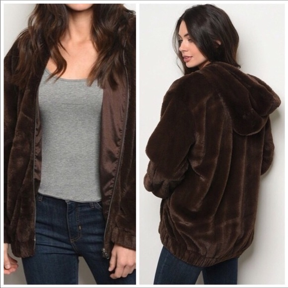 Jackets & Blazers - Teddy Bear fur brown hooded jacket. Size S/M NWT